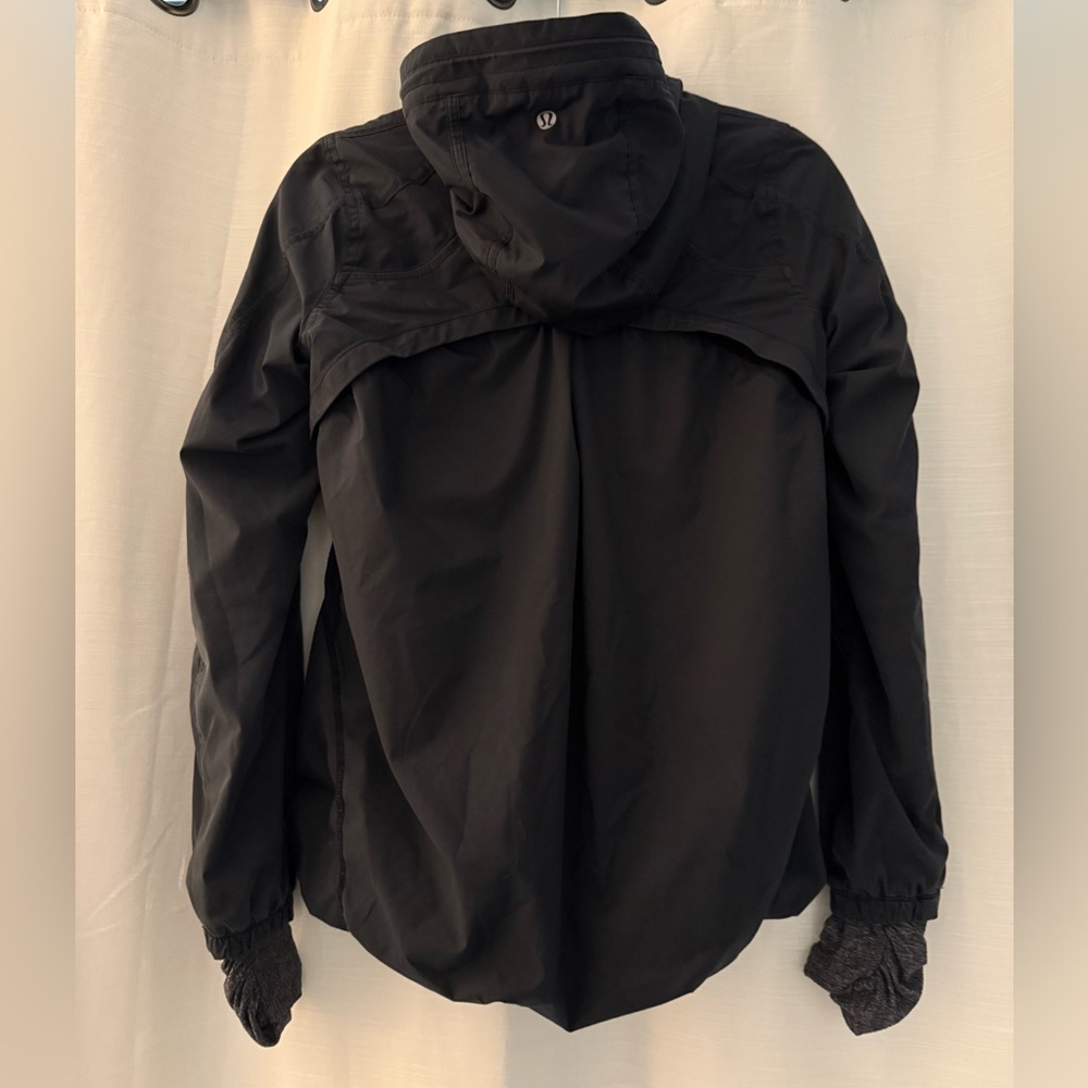 Lululemon Jacket (4) - Picture 2 of 4